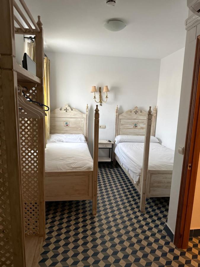 Hostal Moon Tolox Exterior foto
